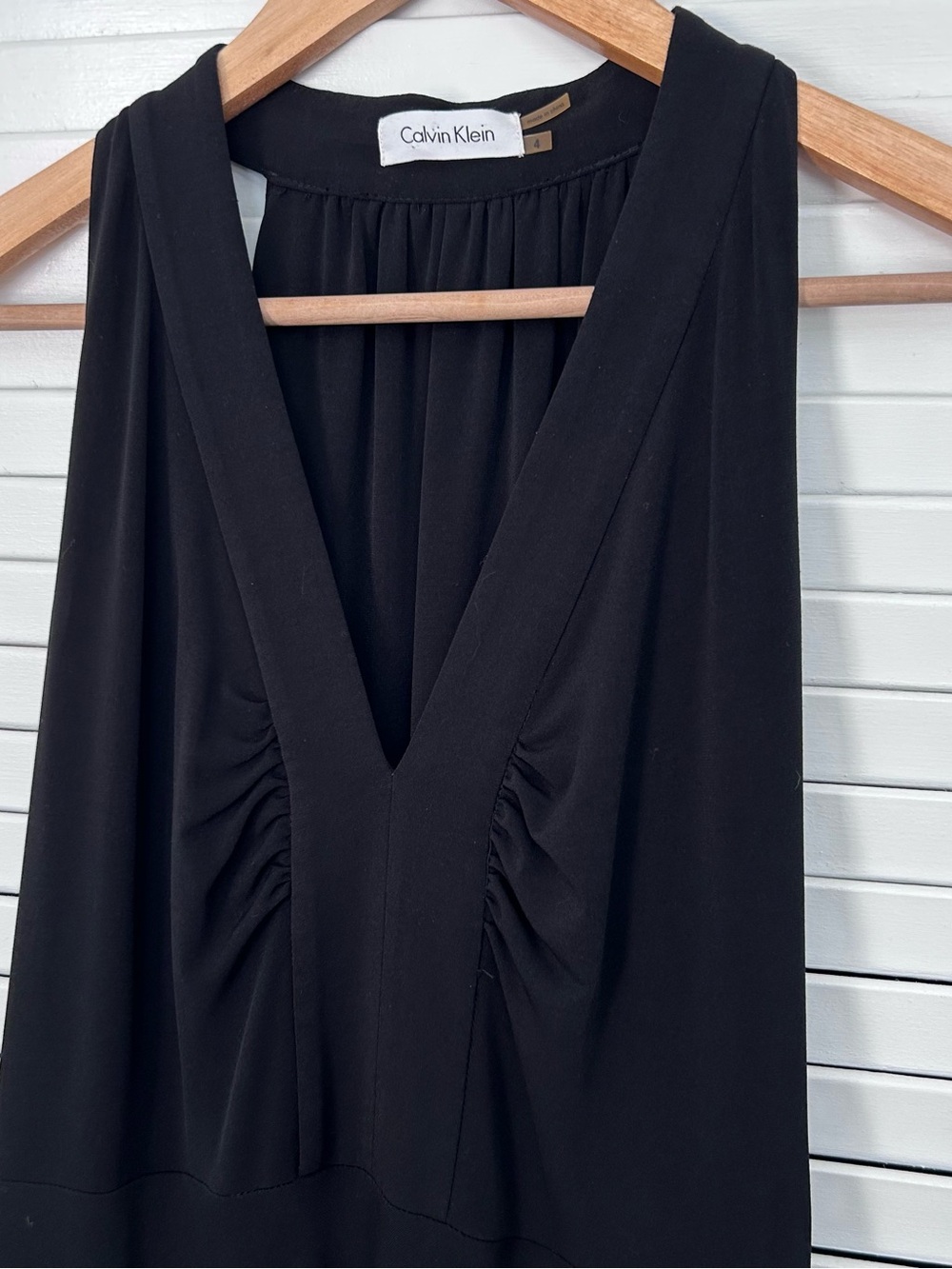 🖤MAKE OFFER🖤 Calvin Klein Black V-Neck Halter Maxi Evening Gown Sleeveless 4 - Picture 4 of 8